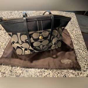 Black coach tote
